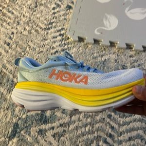 Hoka women shoes